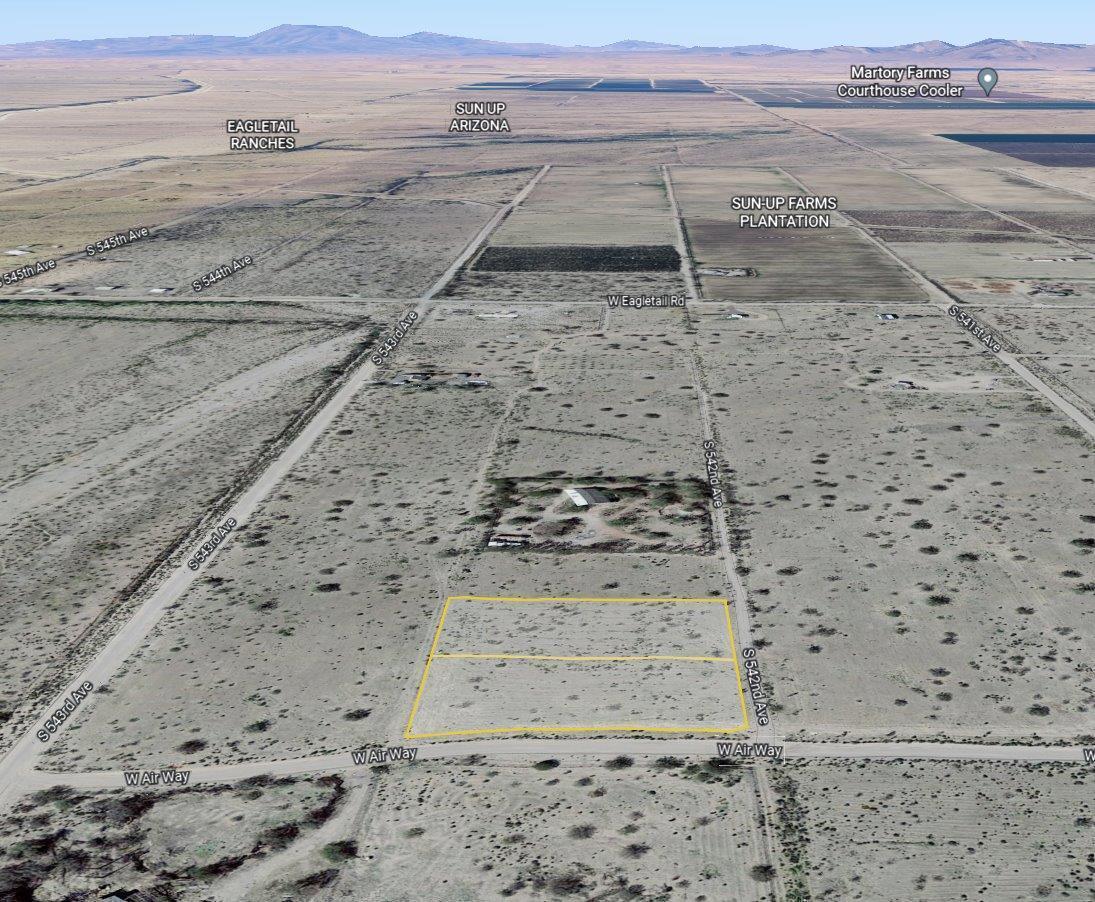 Large Double Lot (2.38 Acres) in the Harquahala Ranches subdivision