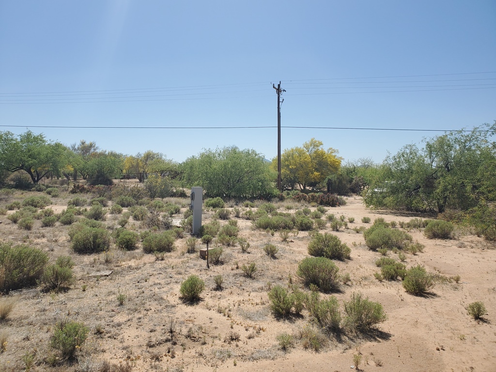 1.12 acre lot with all utilities west of Tucson